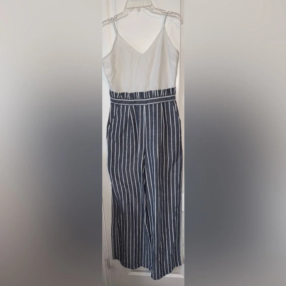 Lydelle Navy & White Striped Jumpsuit Size M